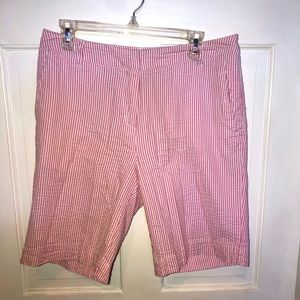 Chadwicks red and white seersucker shorts size 10